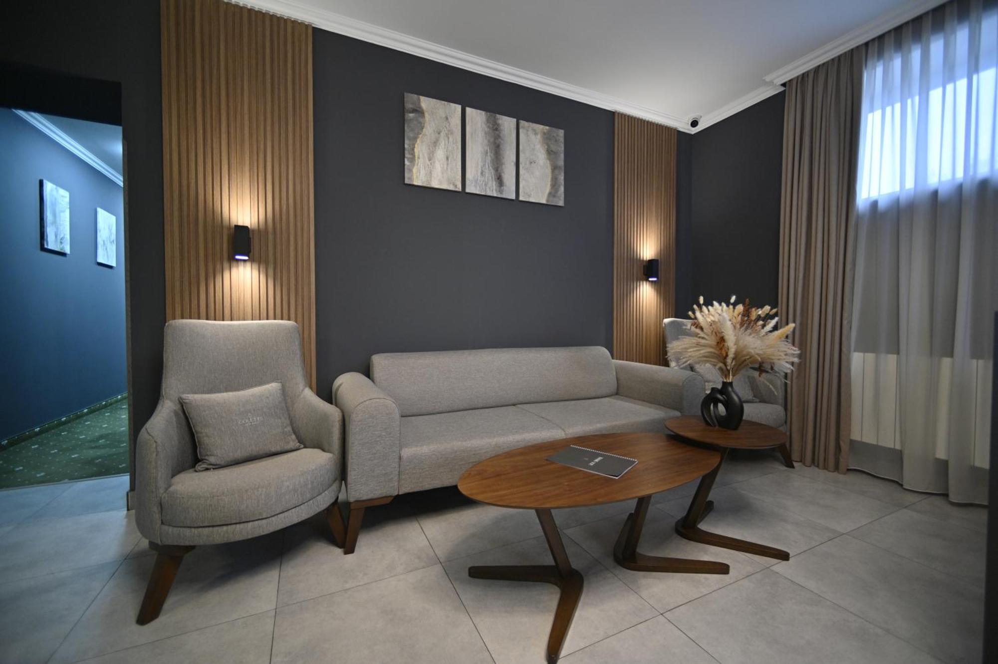 Colette Hotel Yerevan Exterior photo